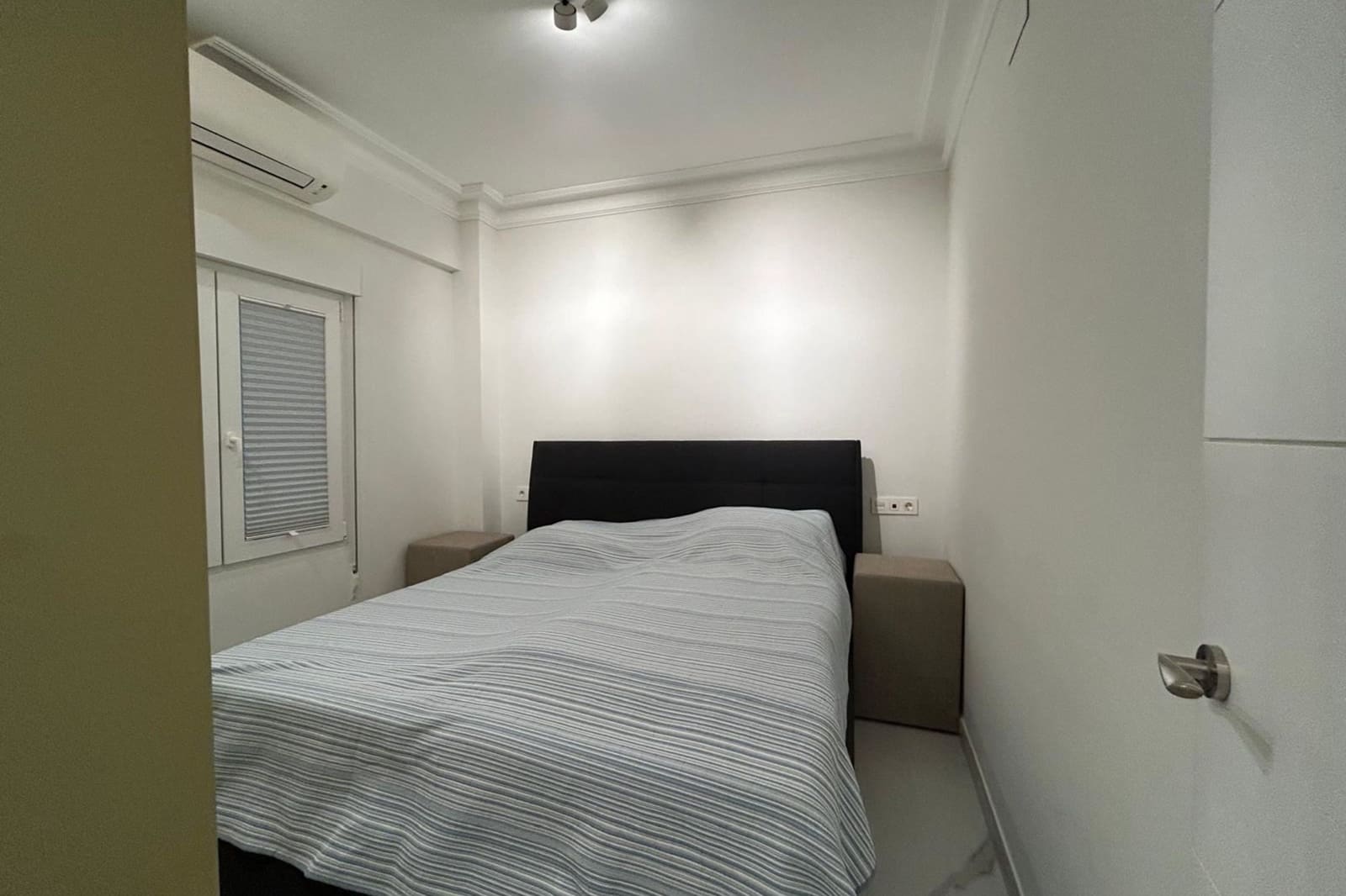 Apartamento de 3 habitaciones en Torrevieja en venta - 350.000 € (Ref: 9453628)