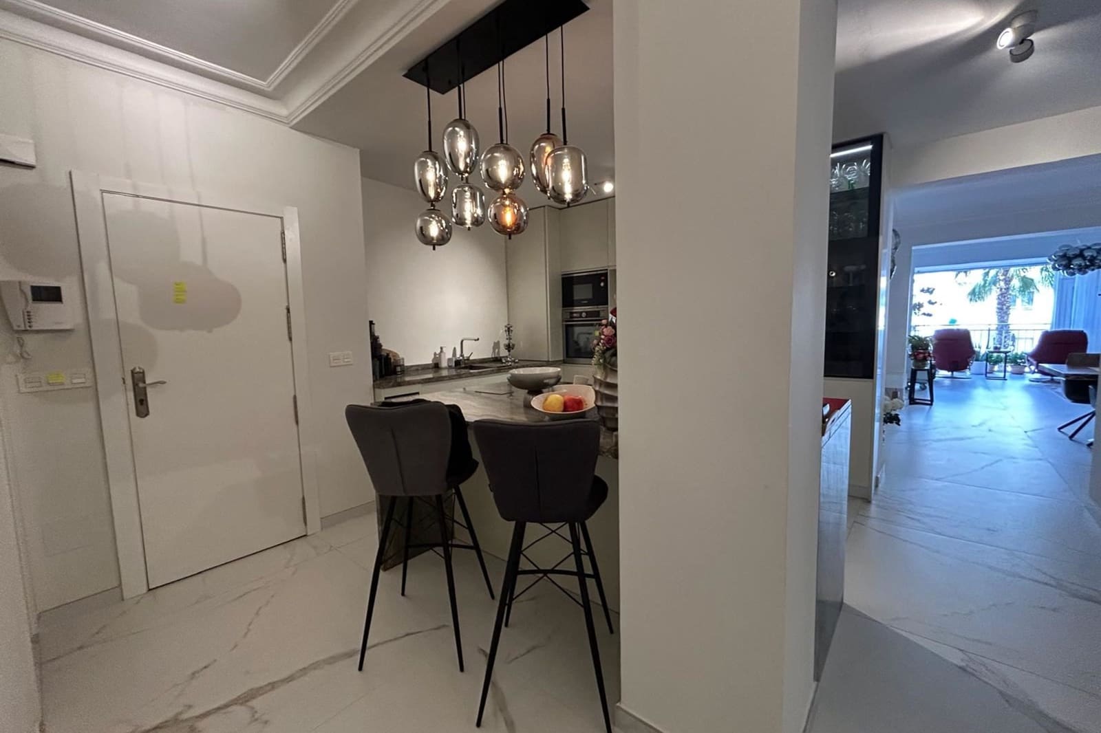 Apartamento de 3 habitaciones en Torrevieja en venta - 350.000 € (Ref: 9453628)