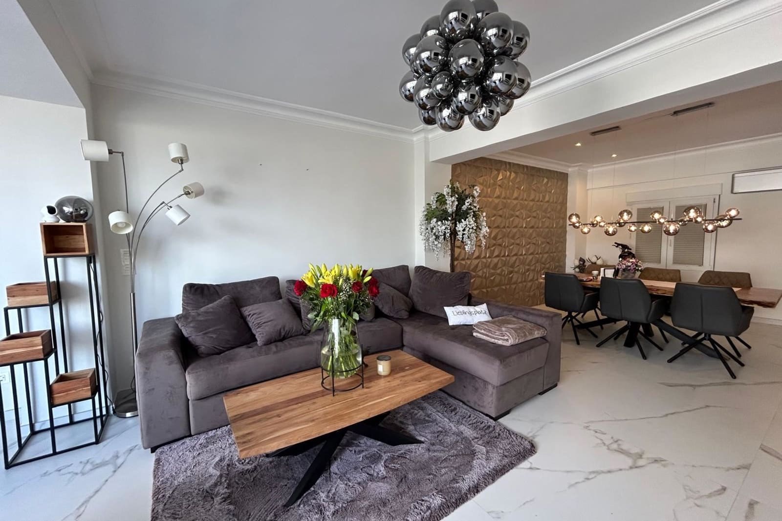 Apartamento de 3 habitaciones en Torrevieja en venta - 350.000 € (Ref: 9453628)