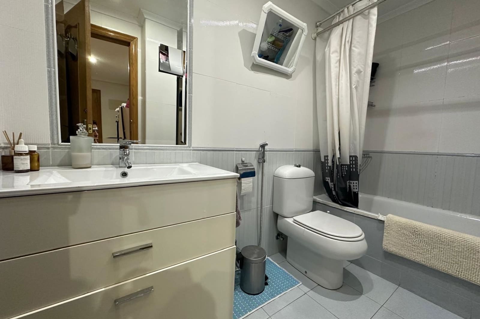 3 sovrum Lägenhet till salu i Torrevieja med pool - 239 900 € (Ref: 9454717)