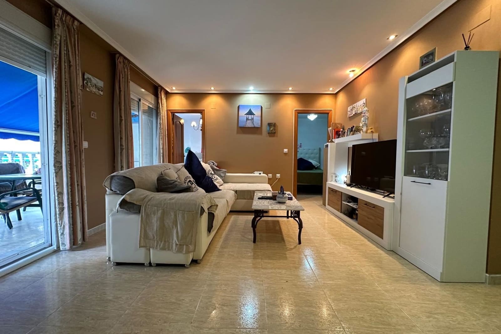 3 sovrum Lägenhet till salu i Torrevieja med pool - 239 900 € (Ref: 9454717)