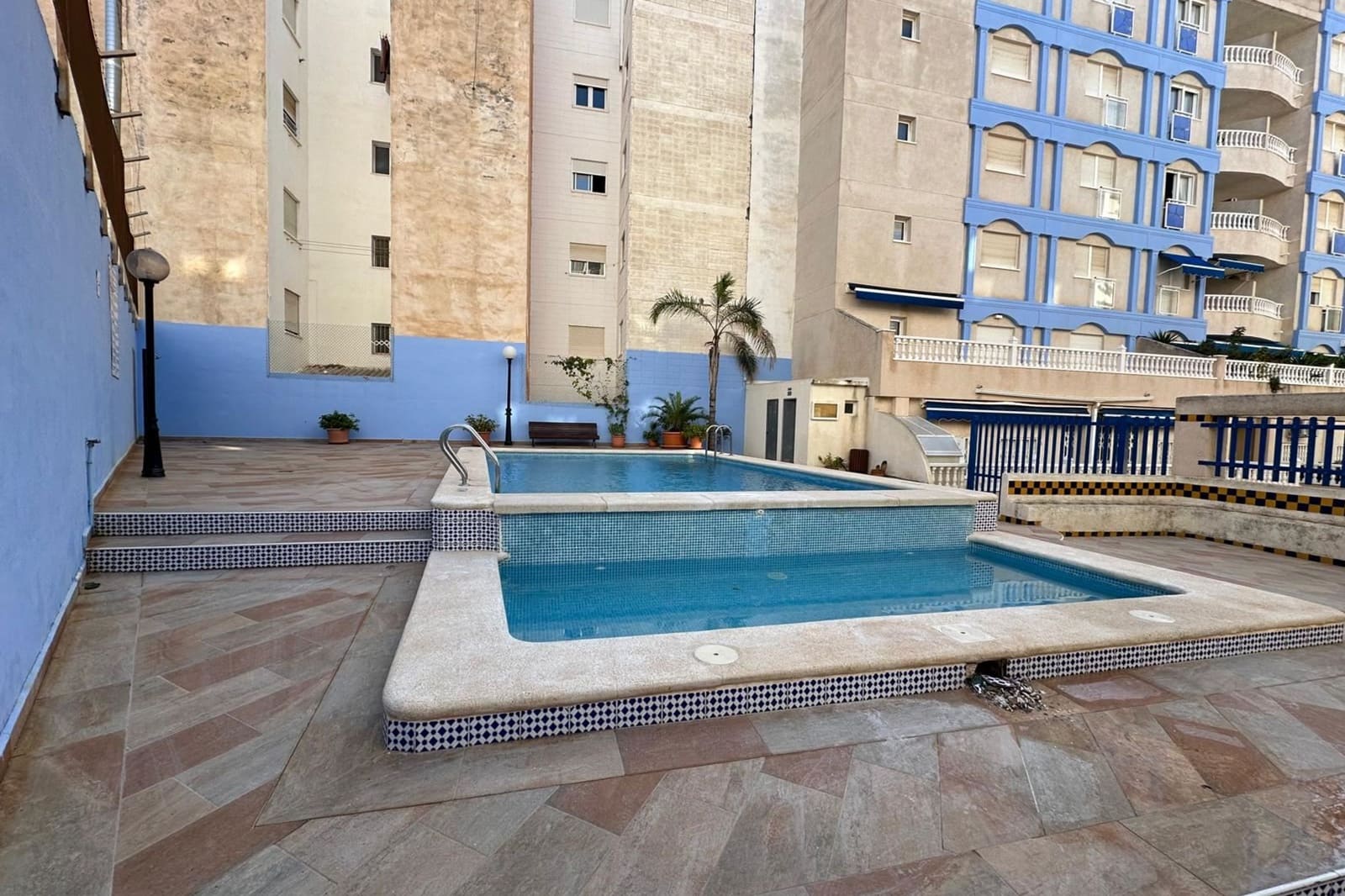 3 sovrum Lägenhet till salu i Torrevieja med pool - 239 900 € (Ref: 9454717)
