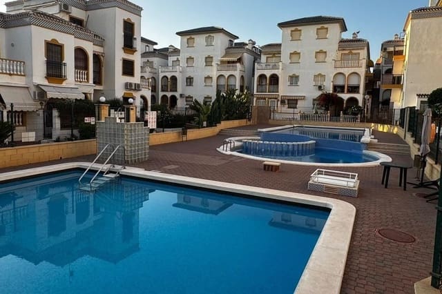 Apartamento de 3 habitaciones en El Molino, Torrevieja en venta con piscina - 223.000 € (Ref: 9460611)