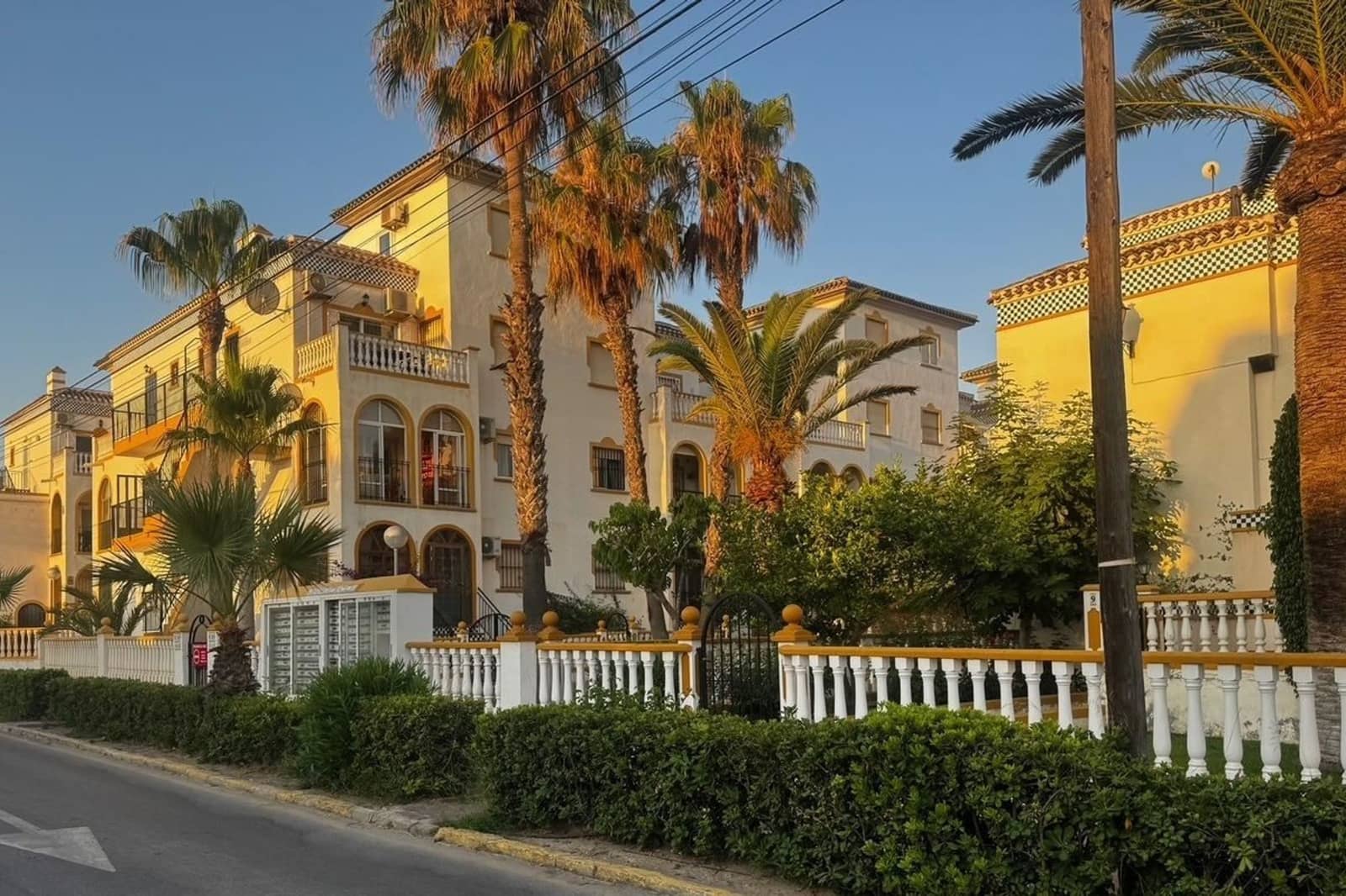 3 sovrum Lägenhet till salu i Torrevieja med pool - 223 000 € (Ref: 9460611)