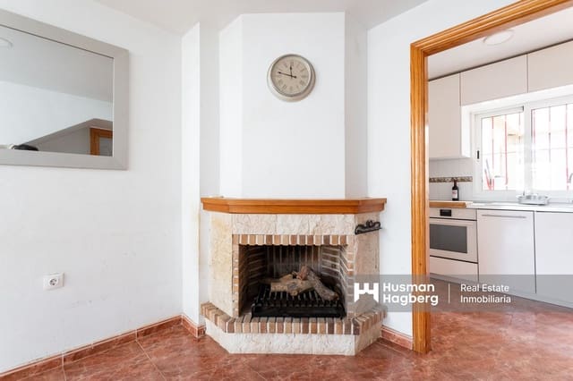 3 makuuhuone Omakotitalo myytävänä paikassa Playa Flamenca, Orihuela mukana uima-altaan - 193 000 € (Ref: 9467625)