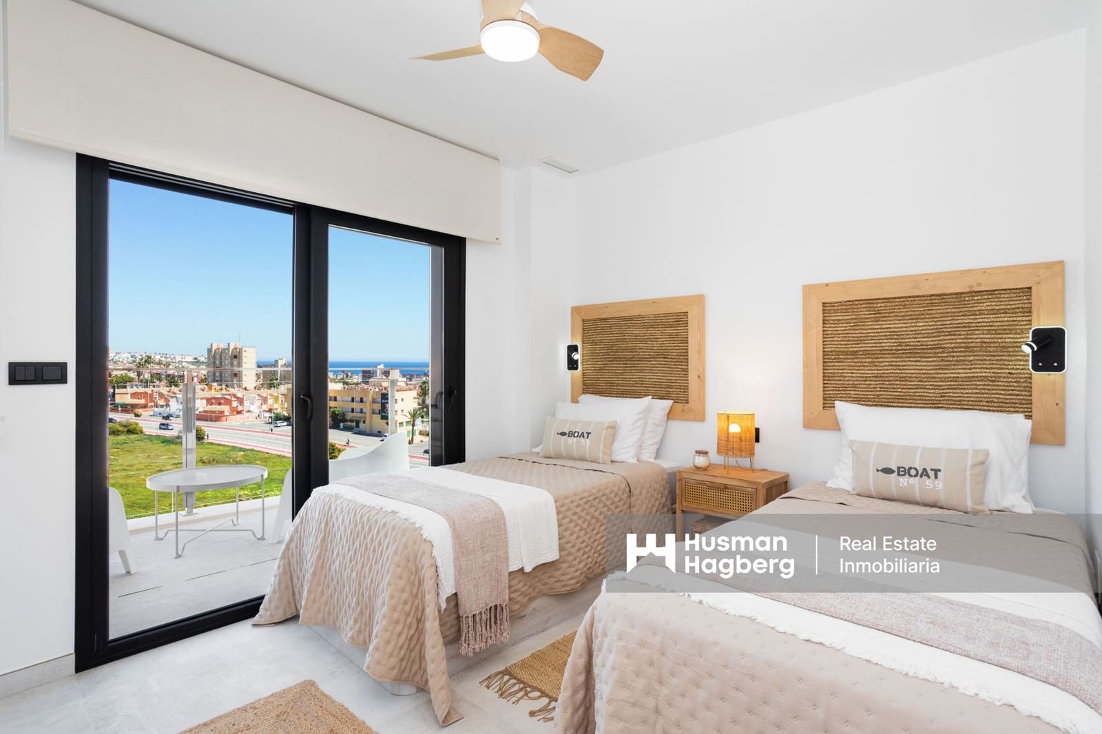 2 bedroom Apartment for sale in Torrevieja - € 289,900 (Ref: 9475015)