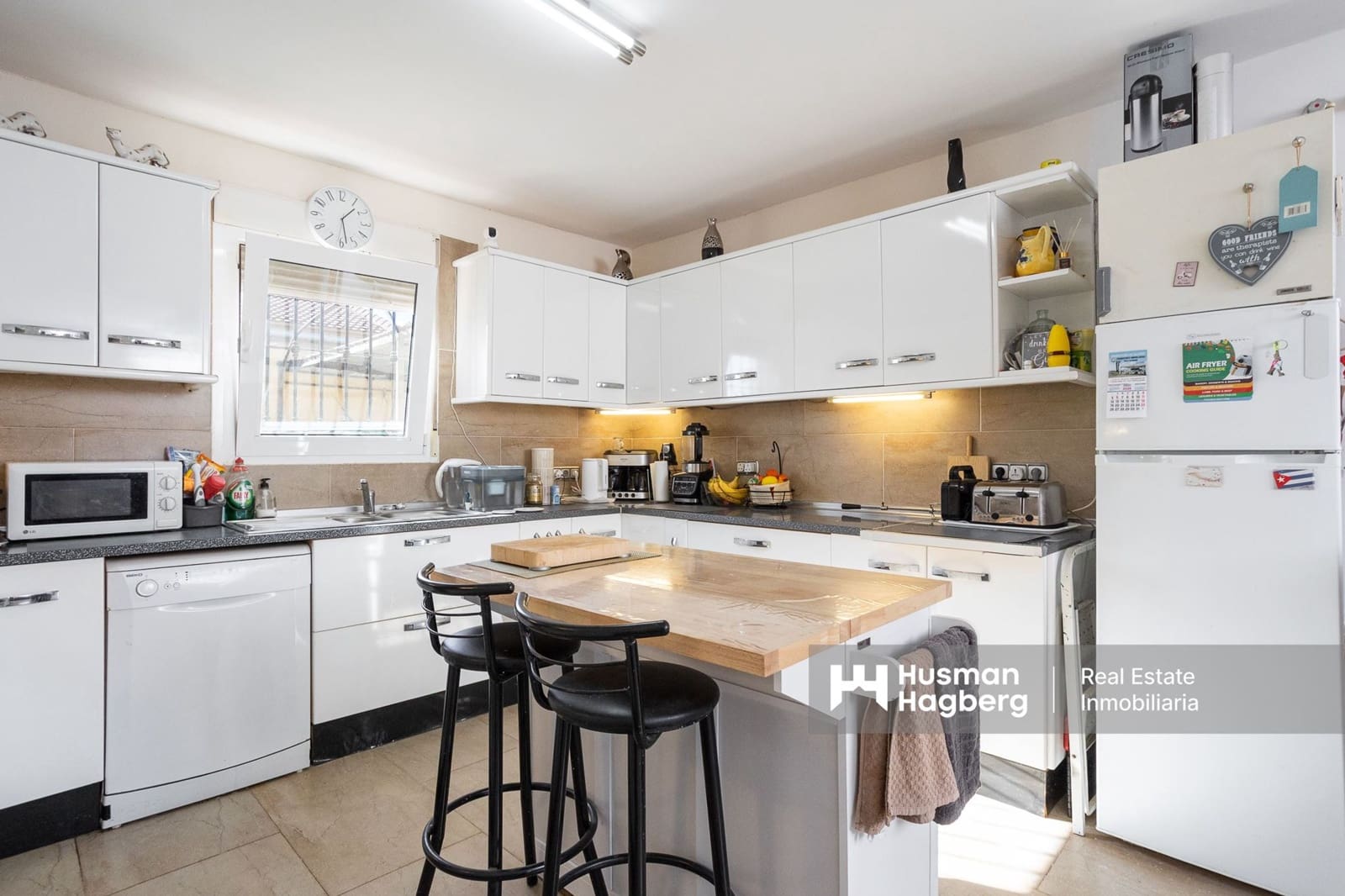 6 makuuhuone Huvila myytävänä paikassa Los Balcones mukana uima-altaan - 599 999 € (Ref: 9480637)