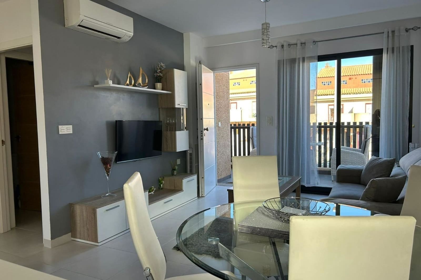 2 sovrum Lägenhet till salu i La Zenia - 262 000 € (Ref: 9480639)