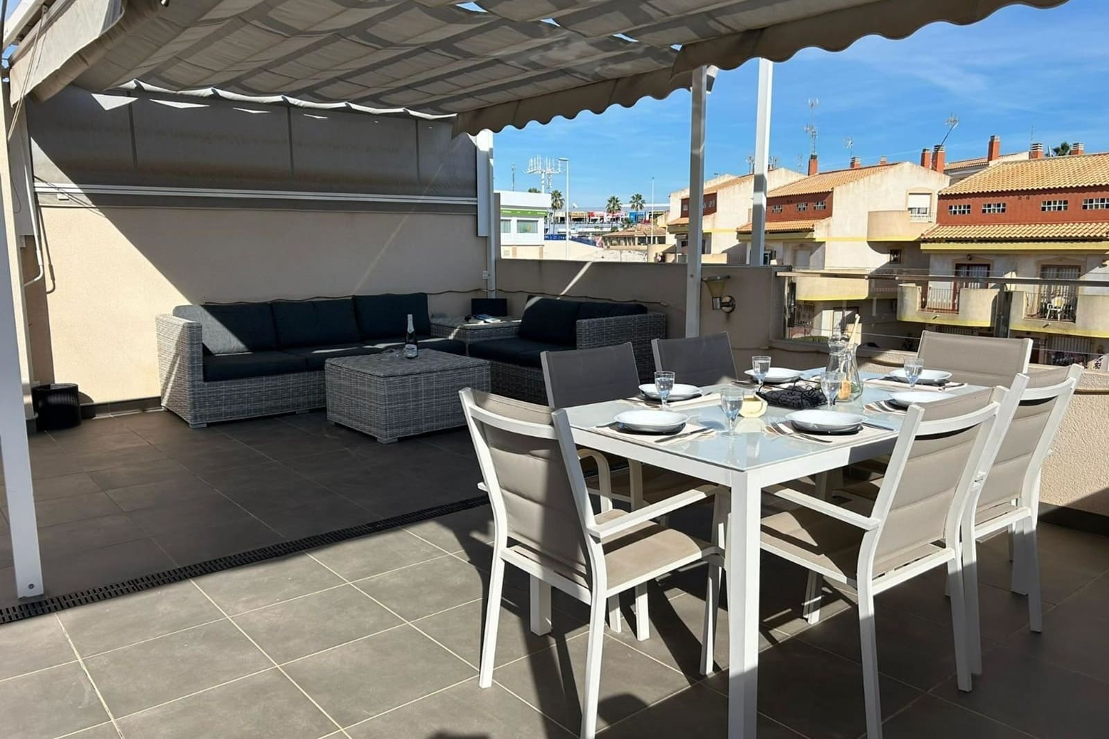2 sovrum Lägenhet till salu i La Zenia - 262 000 € (Ref: 9480639)