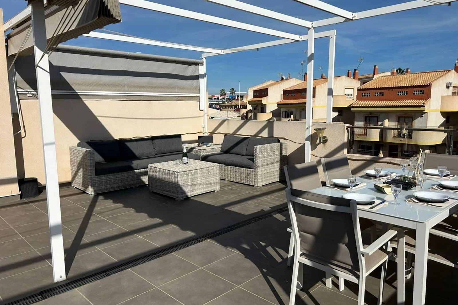 2 sovrum Lägenhet till salu i La Zenia - 262 000 € (Ref: 9480639)