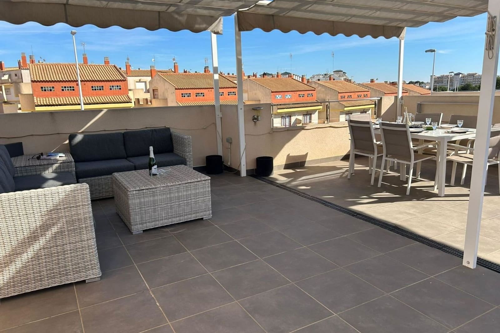 2 sovrum Lägenhet till salu i La Zenia - 262 000 € (Ref: 9480639)