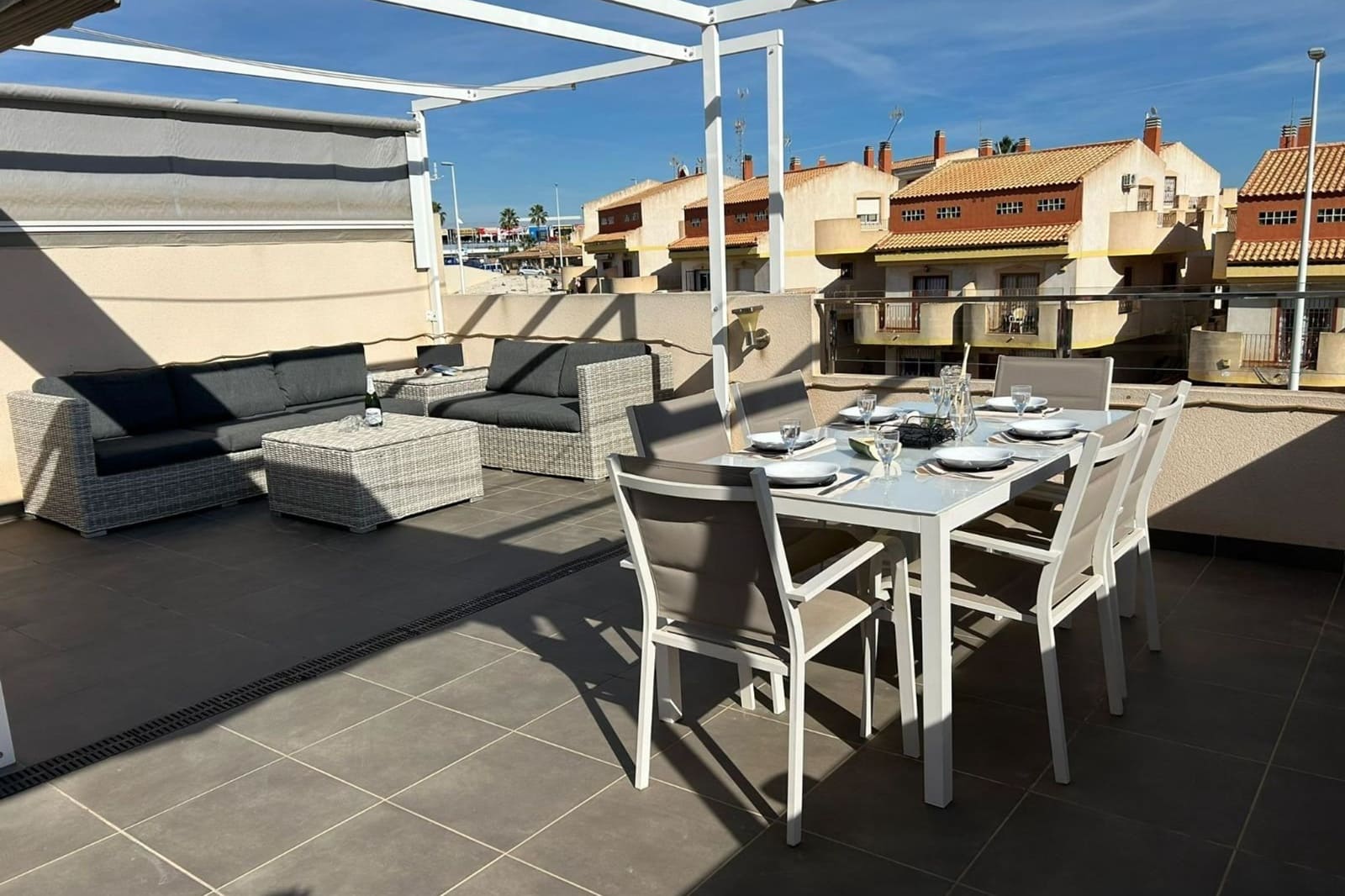 2 sovrum Lägenhet till salu i La Zenia - 262 000 € (Ref: 9480639)
