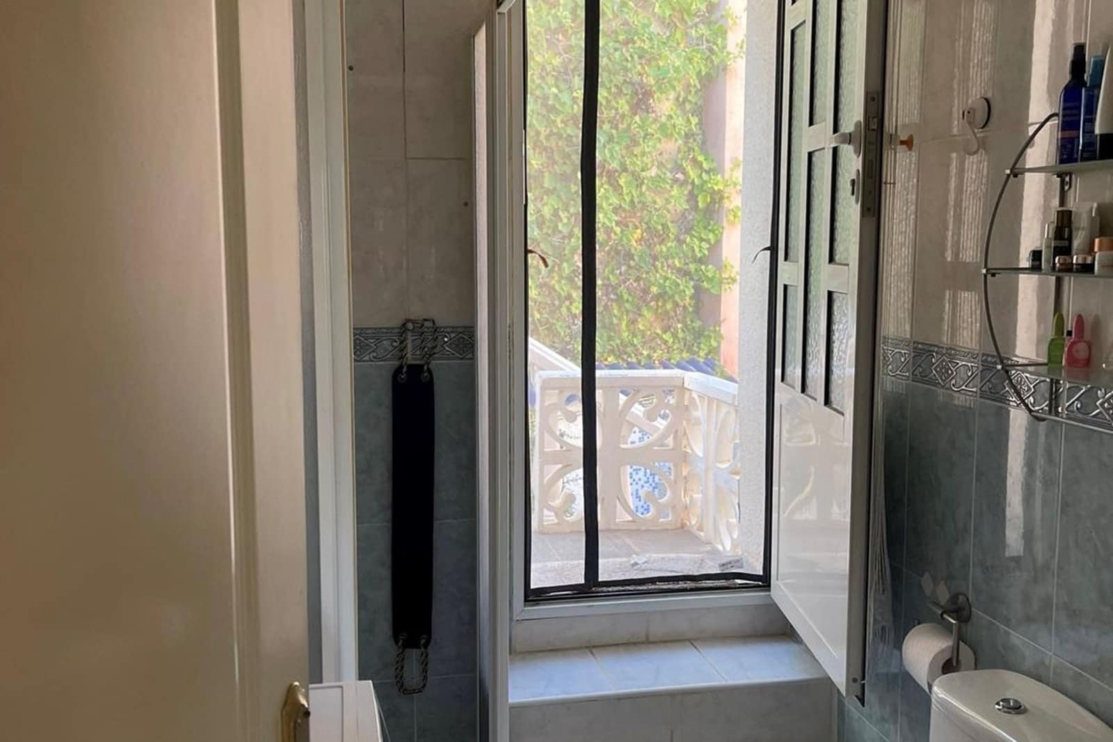 3 bedroom Villa for sale in Ciudad Quesada with pool - € 205,000 (Ref: 9490075)