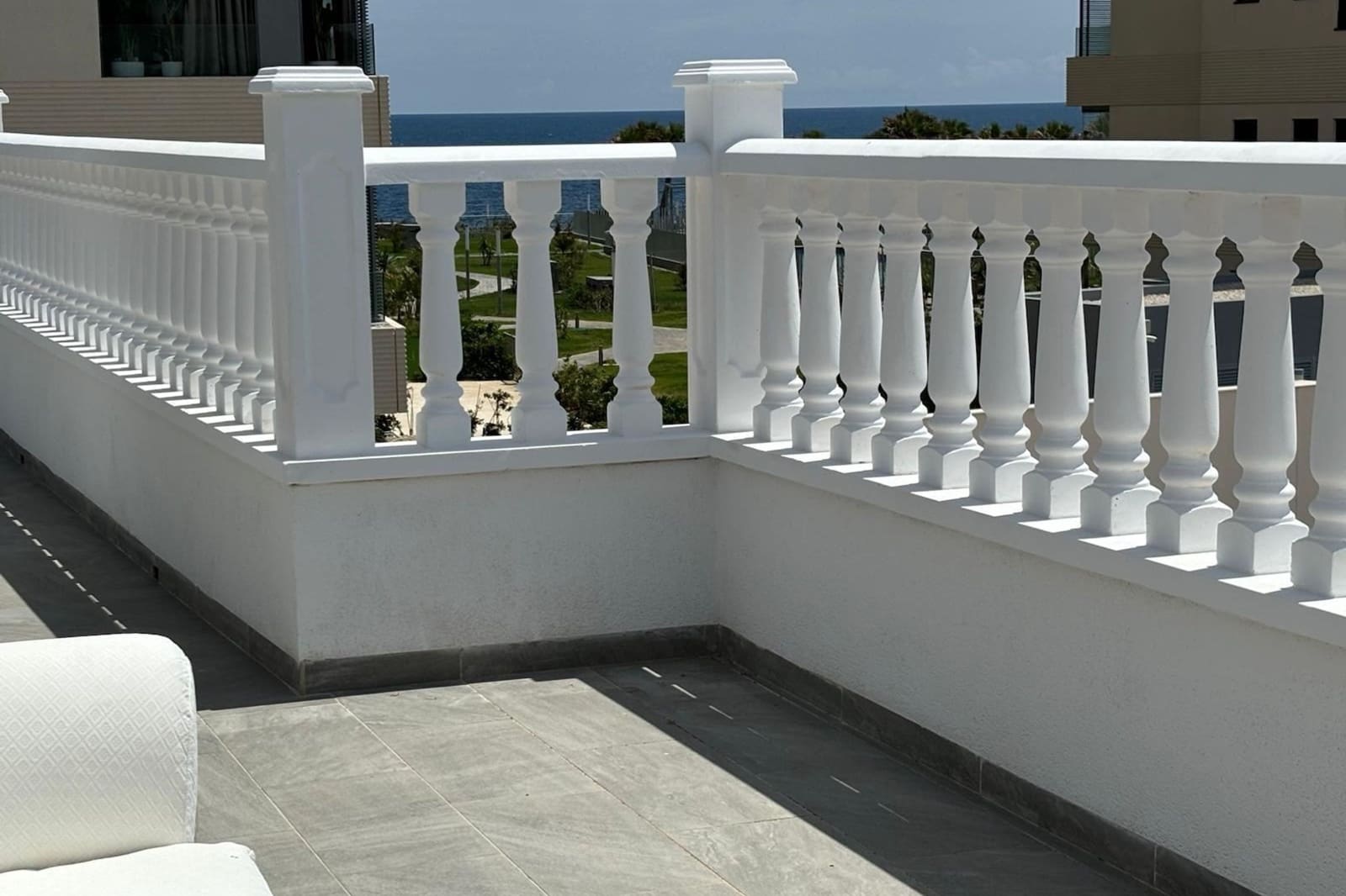 3 bedroom Apartment for sale in Punta Prima with pool - € 695,000 (Ref: 9490076)