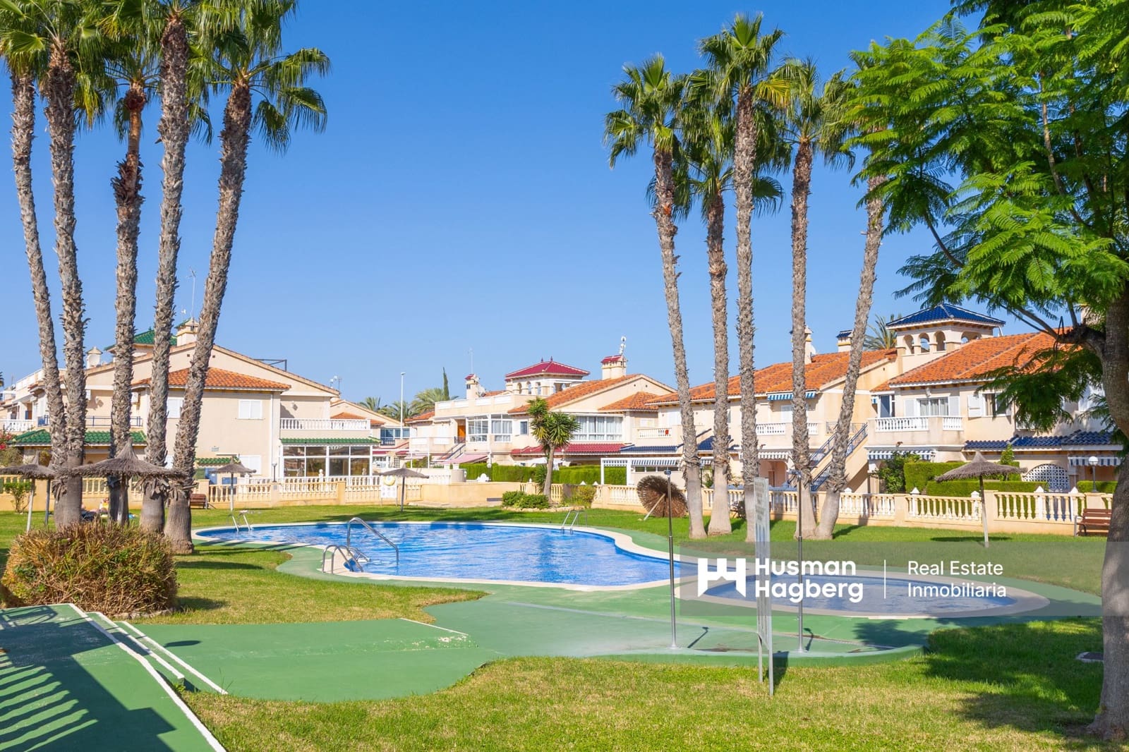 1 bedroom Apartment for sale in Playa Flamenca with pool - € 170,000 (Ref: 9491879)