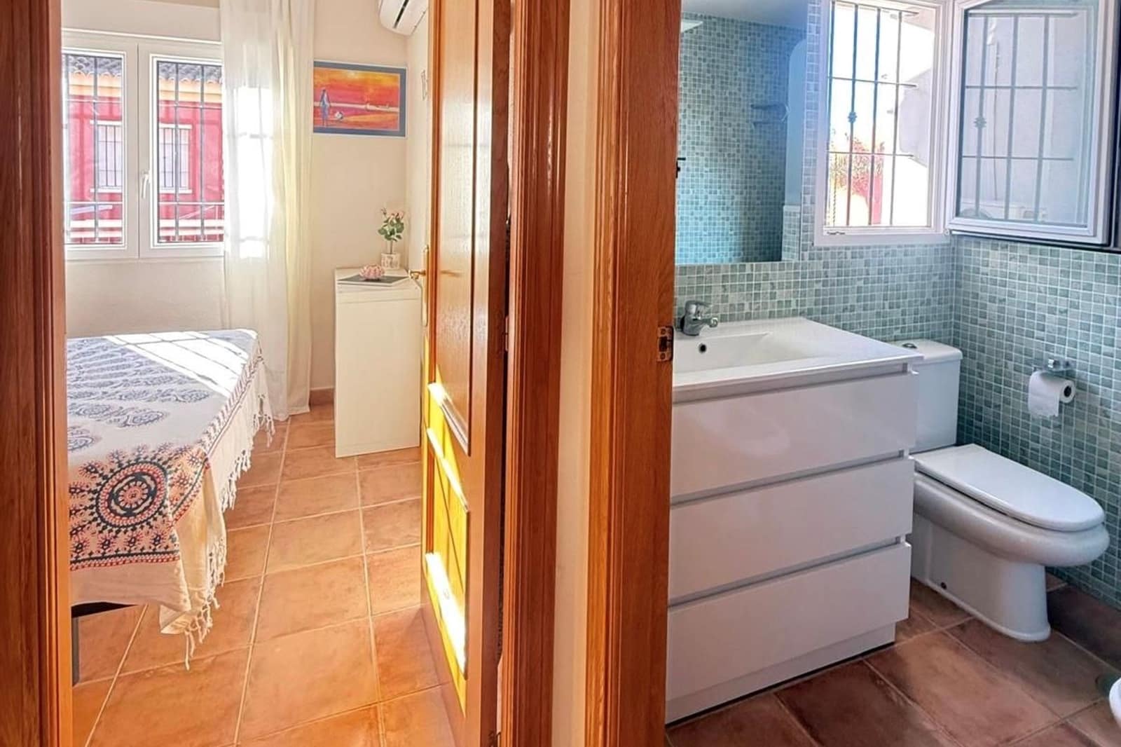 Casa de 4 habitaciones en Pilar de la Horadada en venta - 450.000 € (Ref: 9492748)