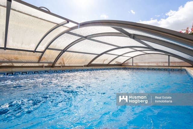 3 makuuhuone Huvila myytävänä paikassa La Zenia, Orihuela mukana uima-altaan - 419 000 € (Ref: 9495255)