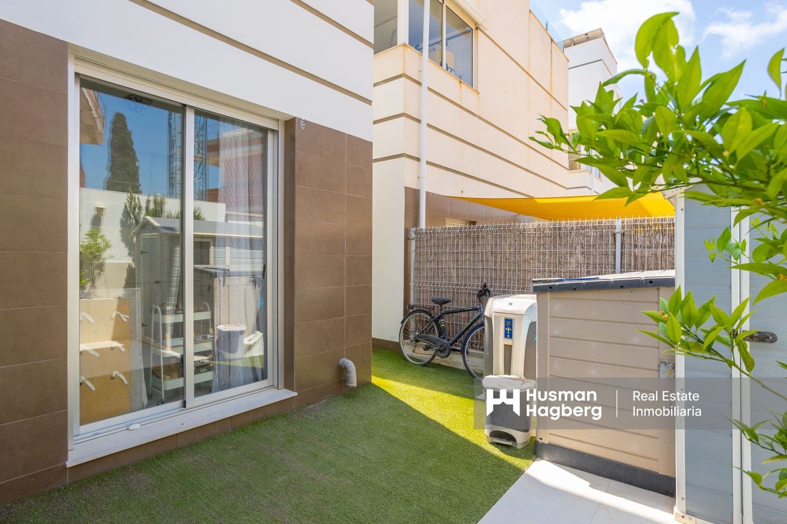 3 bedroom Villa for sale in Orihuela Costa with pool - € 389,000 (Ref: 9496465)