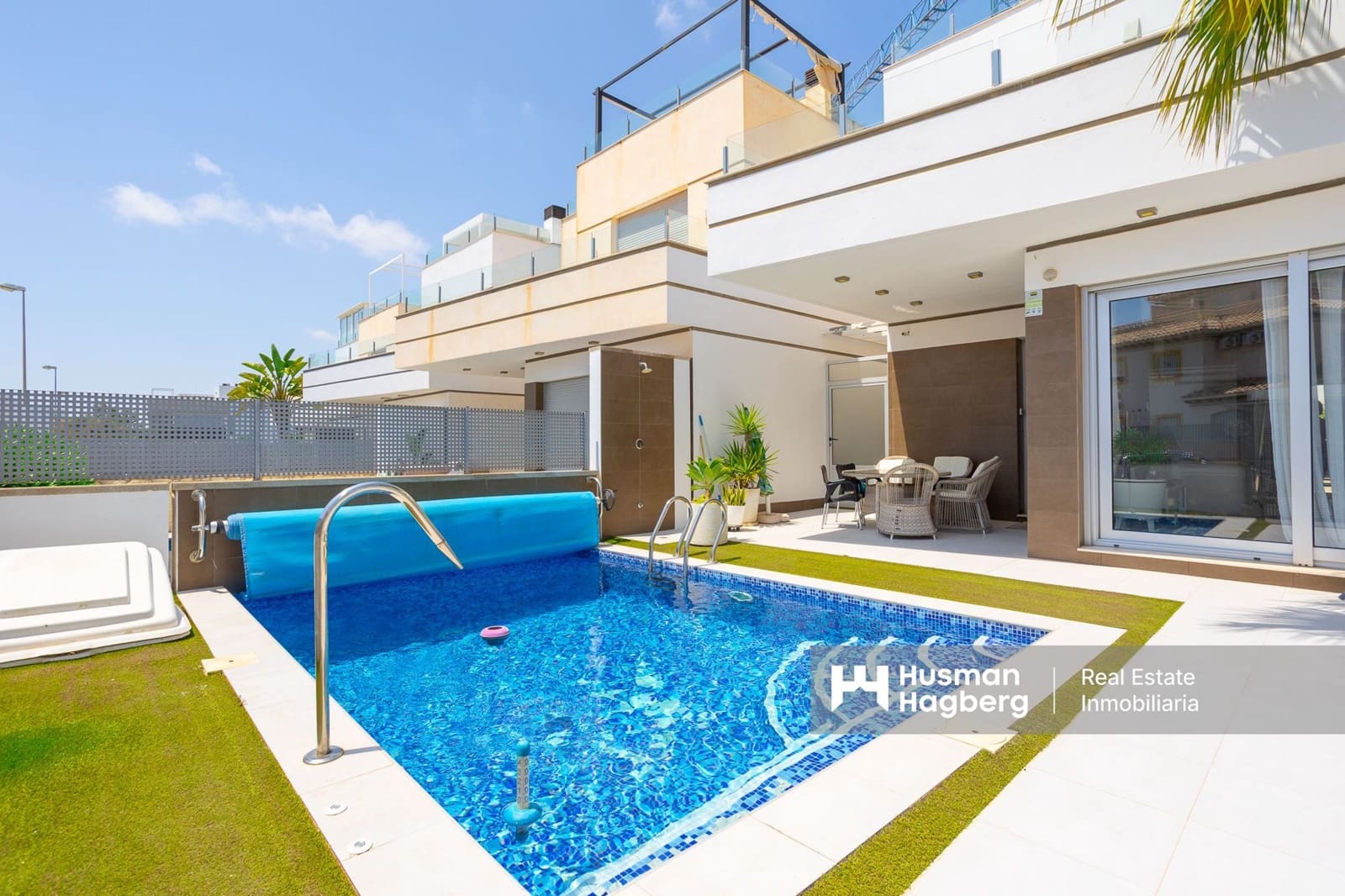 3 bedroom Villa for sale in Orihuela Costa with pool - € 389,000 (Ref: 9496465)