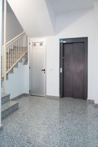 Apartamento de 2 habitaciones en Gaspar Perelló, Torrevieja en venta - 196.700 € (Ref: 9499836)