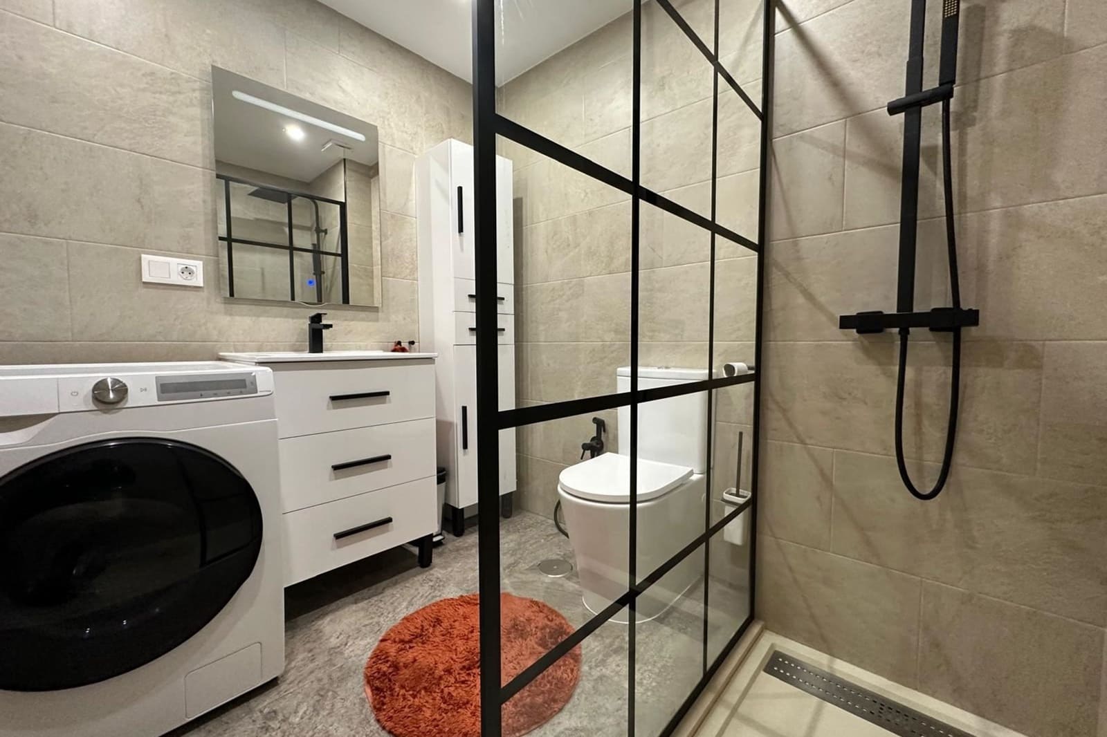 3 soveværelse Lejlighed til salg i Los Montesinos - € 149.900 (Ref: 9500038)