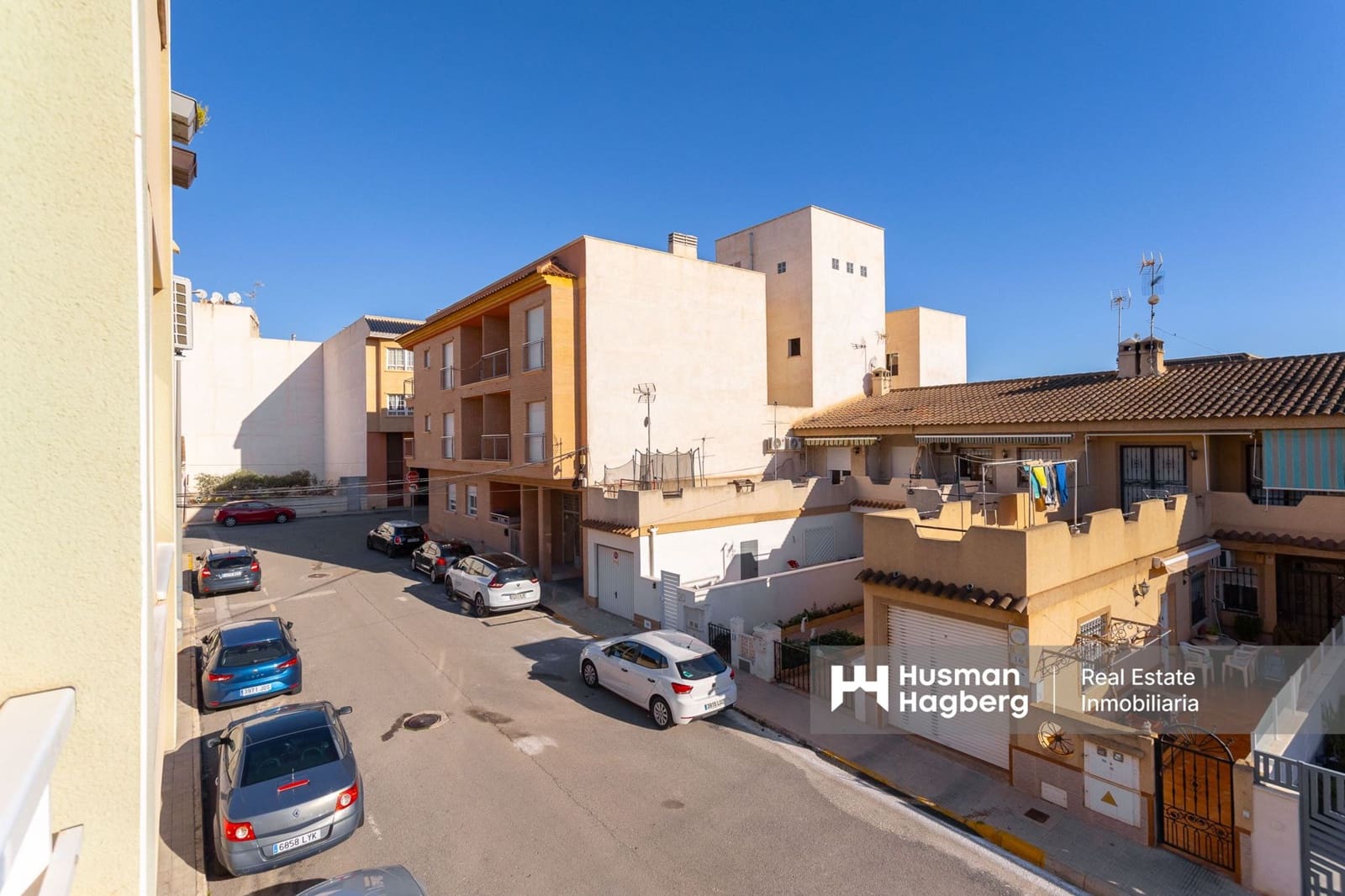 3 bedroom Apartment for sale in Los Montesinos - € 149,900 (Ref: 9500038)
