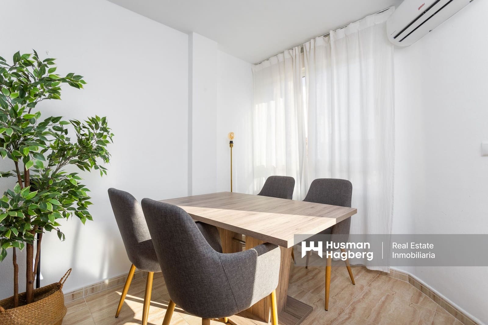 3 bedroom Apartment for sale in Los Montesinos - € 149,900 (Ref: 9500038)