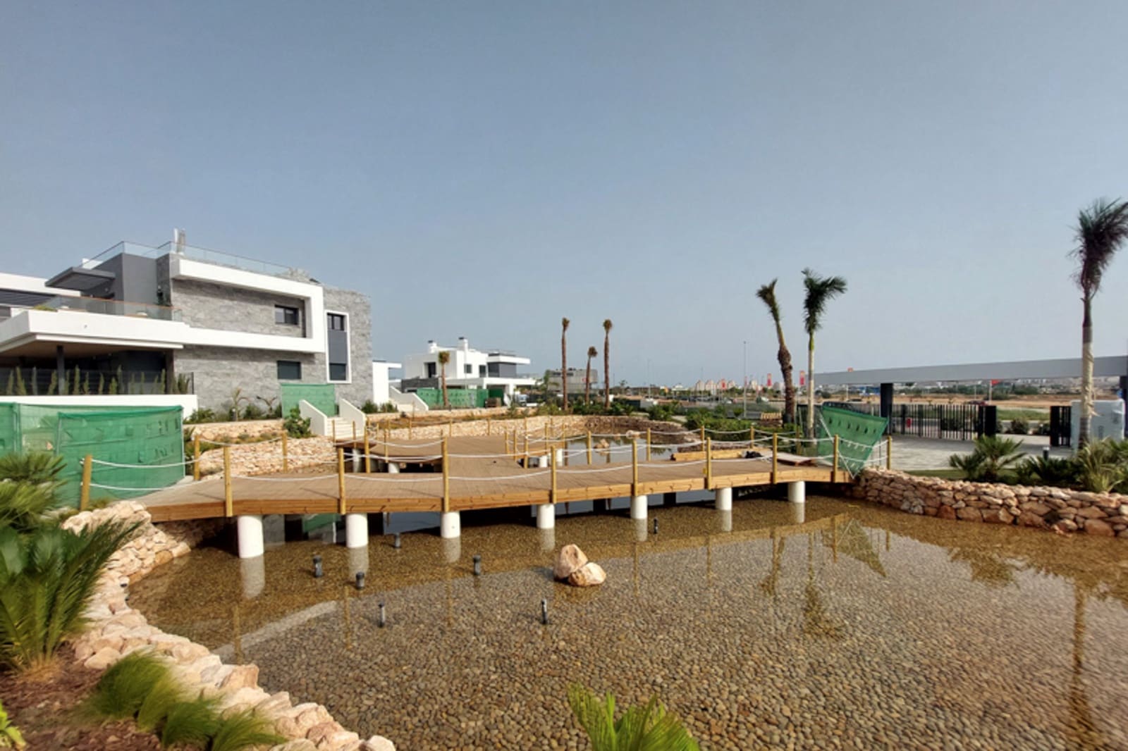 1 bedroom Apartment for sale in La Siesta with pool - € 251,000 (Ref: 9500371)