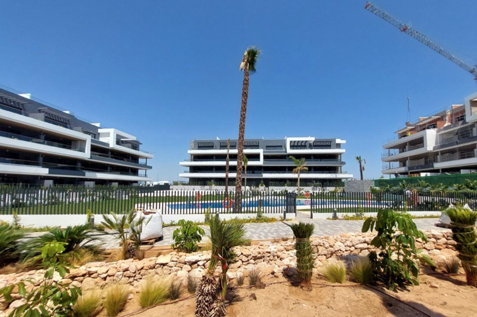 1 bedroom Apartment for sale in La Siesta with pool - € 251,000 (Ref: 9500371)