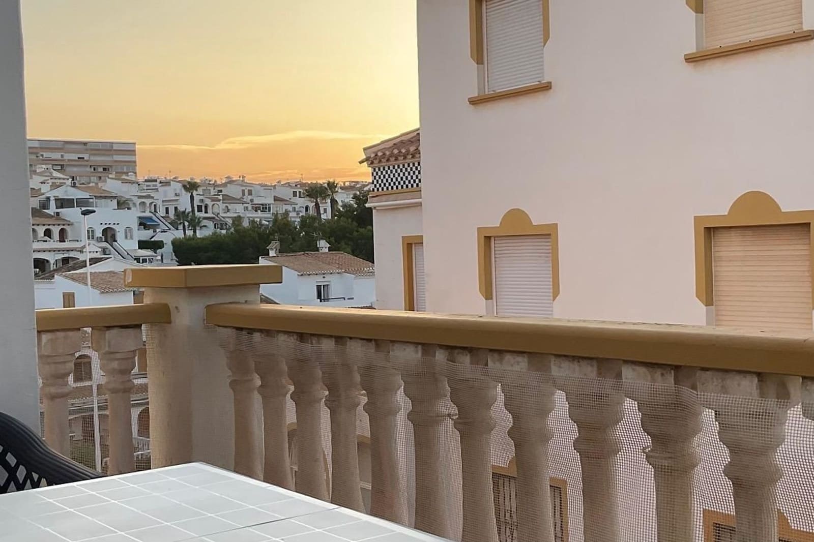 3 bedroom Apartment for sale in Torrevieja with pool - € 223,000 (Ref: 9500605)