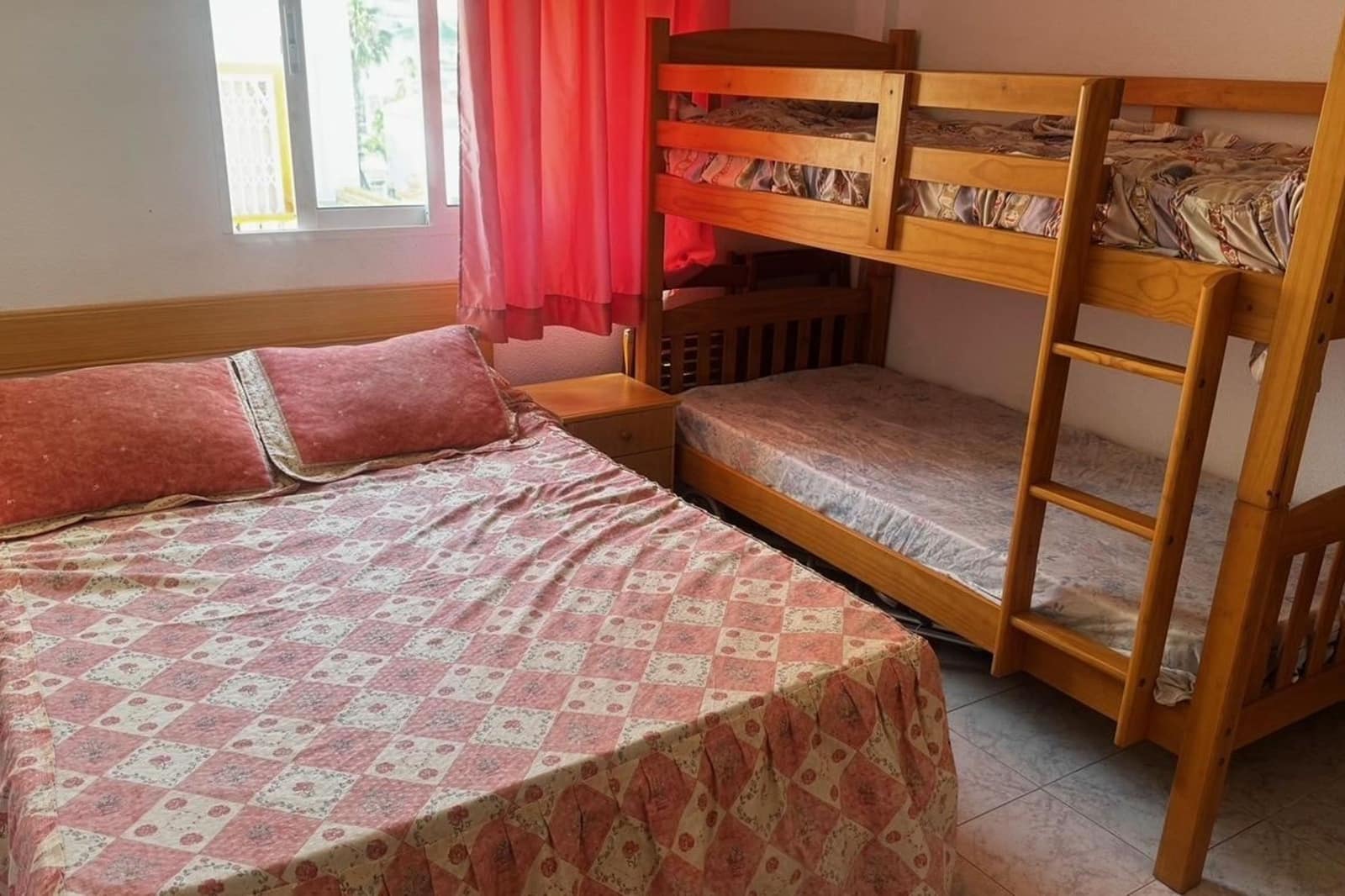 3 bedroom Apartment for sale in Torrevieja with pool - € 223,000 (Ref: 9500605)