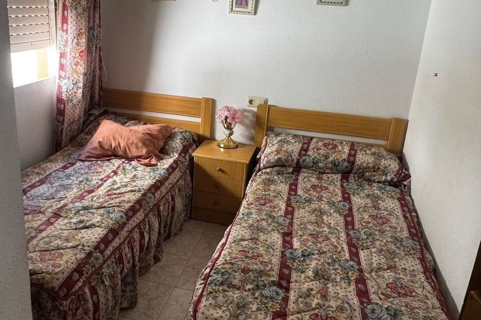 3 bedroom Apartment for sale in Torrevieja with pool - € 223,000 (Ref: 9500605)