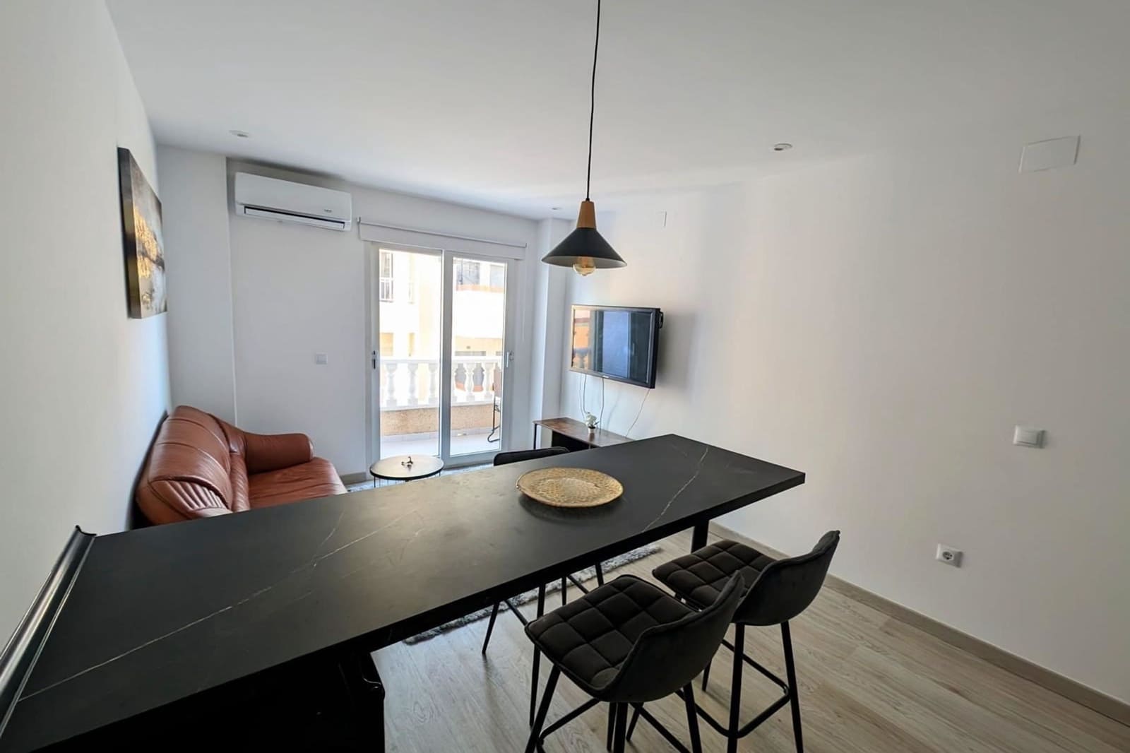 1 bedroom Apartment for sale in Torrevieja - € 169,000 (Ref: 9504643)