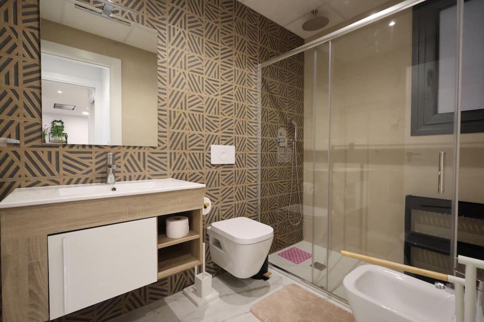 2 bedroom Apartment for sale in Playa Flamenca with pool - € 368,000 (Ref: 9510119)