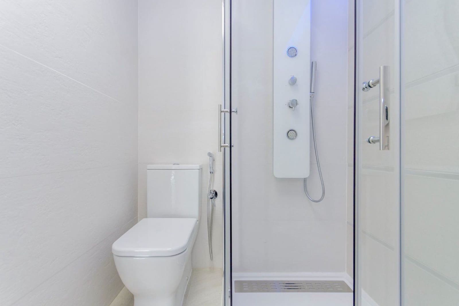 Apartamento de 2 habitaciones en Los Balcones en venta con piscina - 315.000 € (Ref: 9510204)