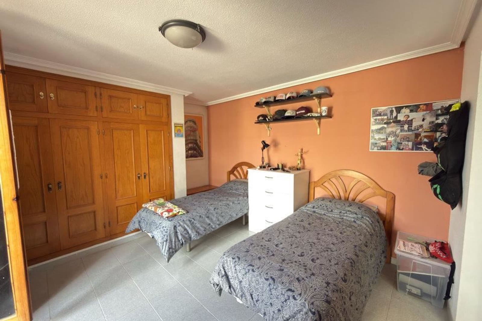 Casa de 3 habitaciones en La Zenia en venta con piscina - 650.000 € (Ref: 9535127)