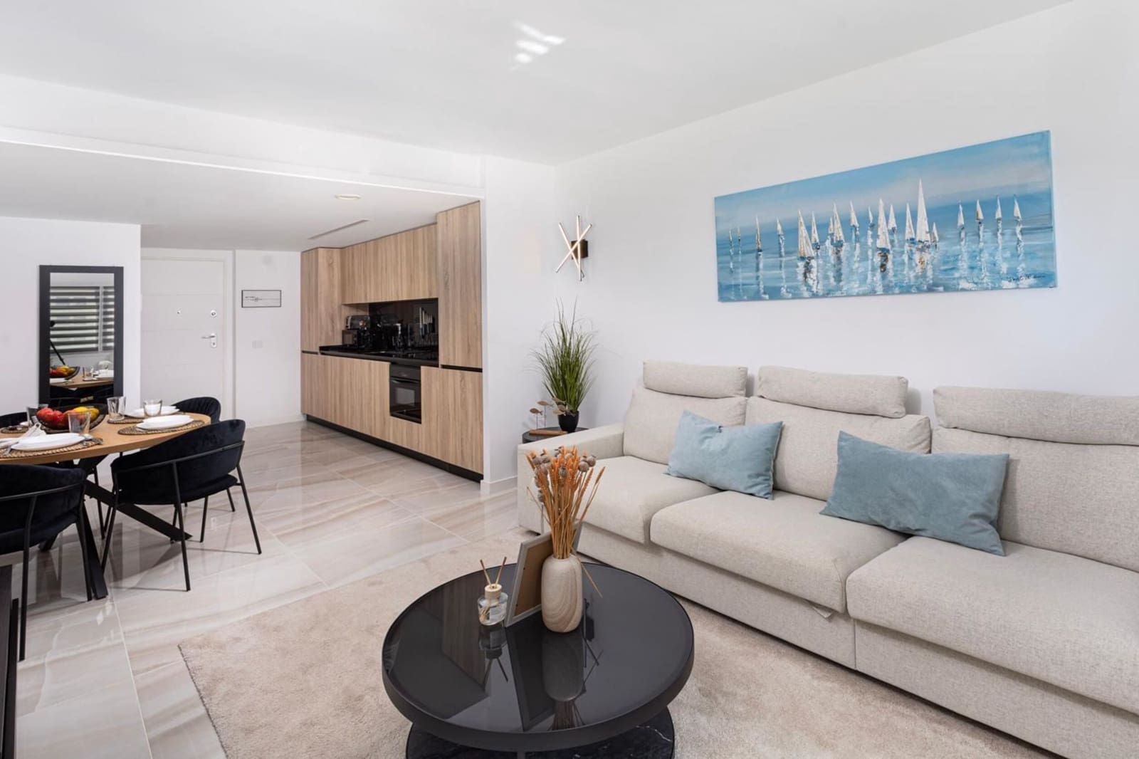 2 makuuhuone Huoneisto myytävänä paikassa Punta Prima mukana uima-altaan - 540 000 € (Ref: 9569936)