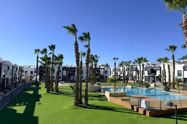 2 sovrum Lägenhet till salu i La Zenia, Orihuela med pool - 295 000 € (Ref: 9580048)