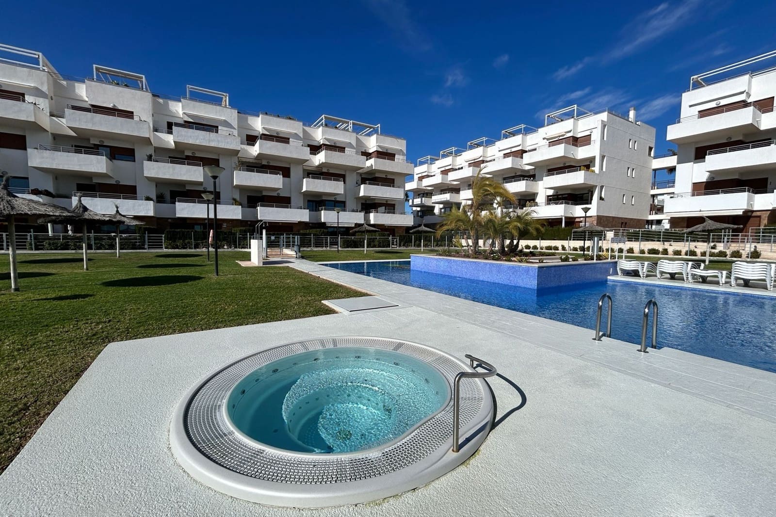 2 sypialnia Apartament na sprzedaż w Orihuela Costa z basenem - 235 000 € (Ref: 9580049)