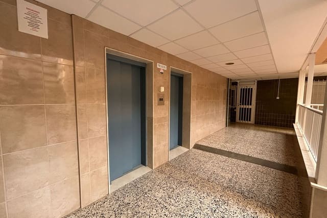 Apartamento de 2 habitaciones en Centro, Santa Pola en venta - 184.000 € (Ref: 9581243)