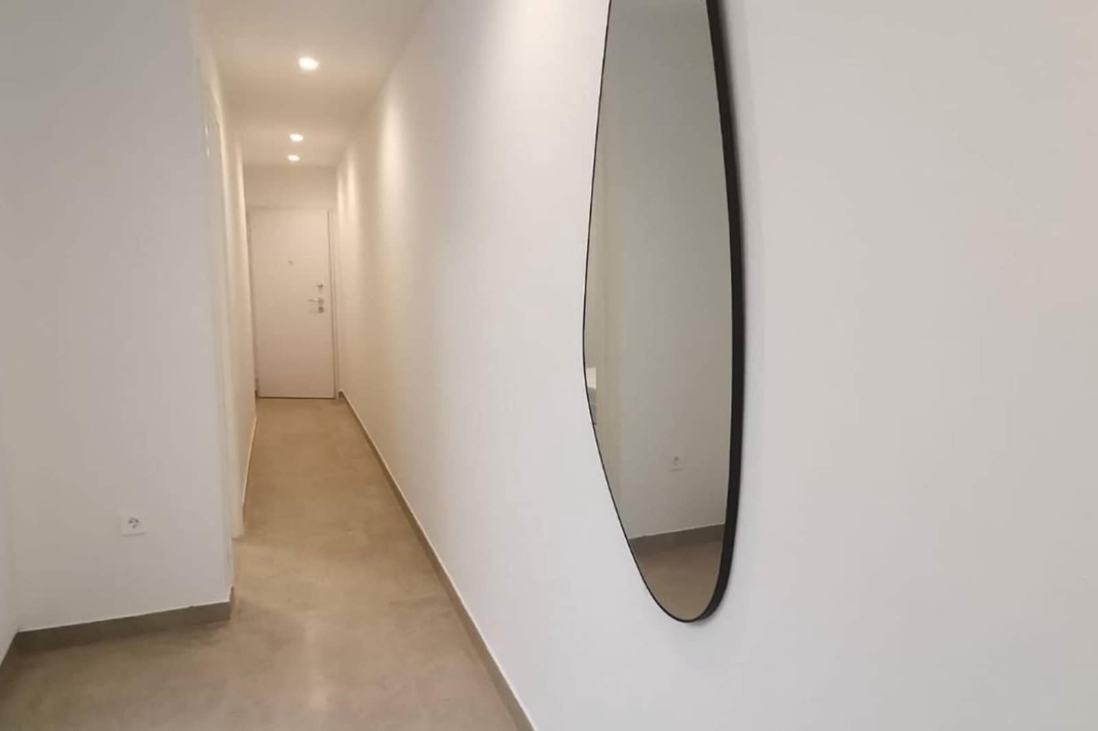 2 makuuhuone Huoneisto myytävänä paikassa Torrevieja mukana uima-altaan - 220 000 € (Ref: 9596524)