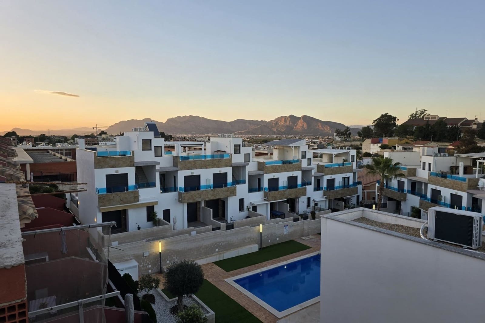 3 soverom Hus til salgs i Bigastro med svømmebasseng - € 250 000 (Ref: 9598091)