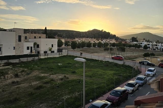 3 soveværelse Byhus til salg i Bigastro med swimmingpool - € 250.000 (Ref: 9598091)