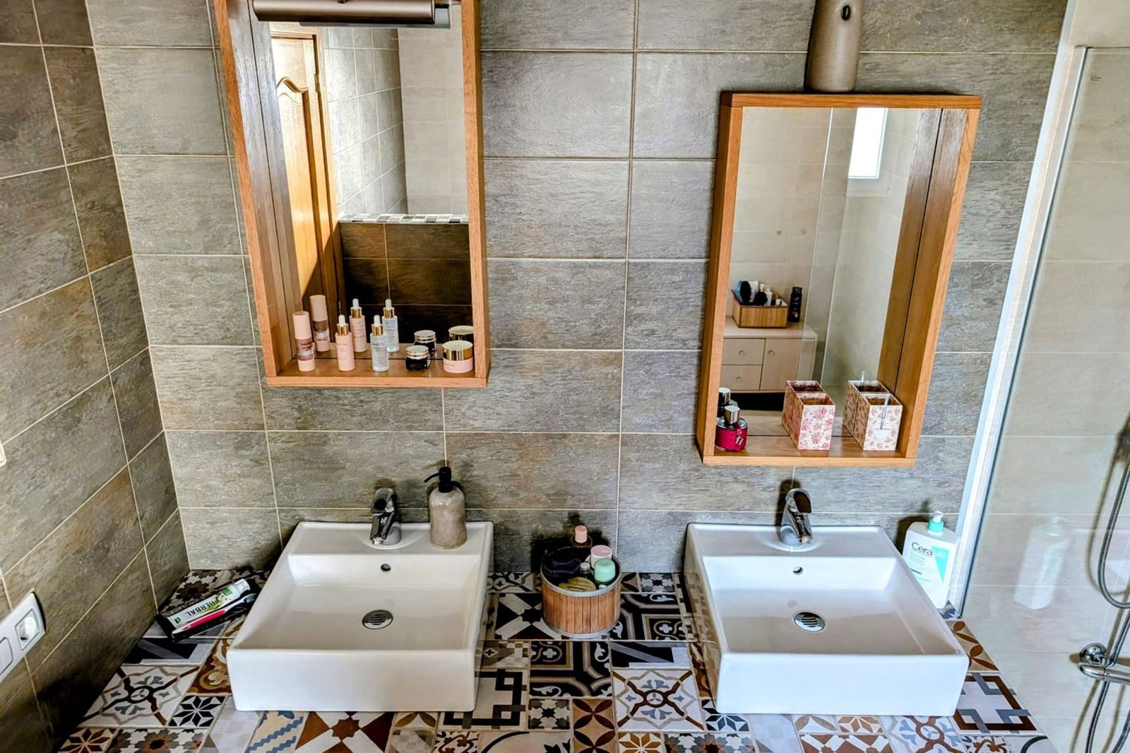 4 soveværelse Villa til salg i Alicante by med swimmingpool - € 515.000 (Ref: 9610197)