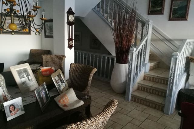 4 slaapkamer Villa te koop in Calas Santa Pola Este, Santa Pola - € 1.500.000 (Ref: 9610348)