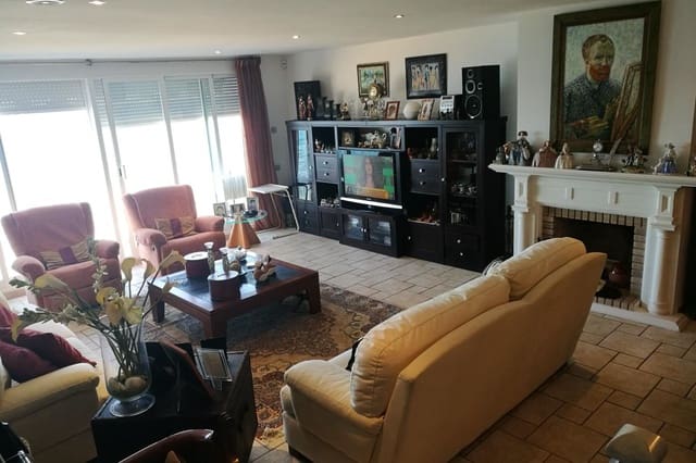 4 slaapkamer Villa te koop in Calas Santa Pola Este, Santa Pola - € 1.500.000 (Ref: 9610348)