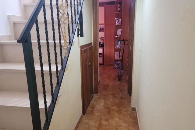 4 camera da letto Appartamento in vendita in Zona Pueblo, Guardamar del Segura - 230.000 € (Rif: 9624049)