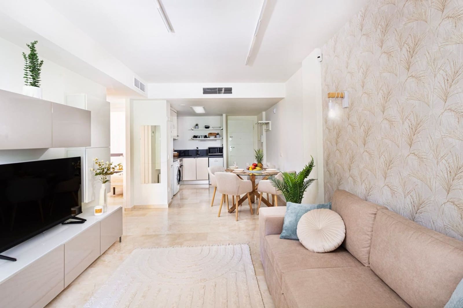 2 bedroom Apartment for sale in Punta Prima with pool - € 305,000 (Ref: 9626475)