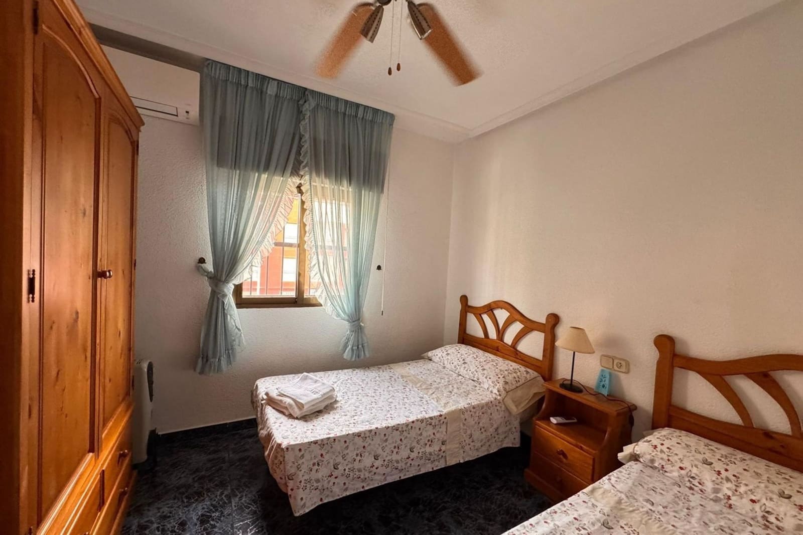 4 bedroom Townhouse for sale in Guardamar del Segura - € 272,000 (Ref: 9626526)