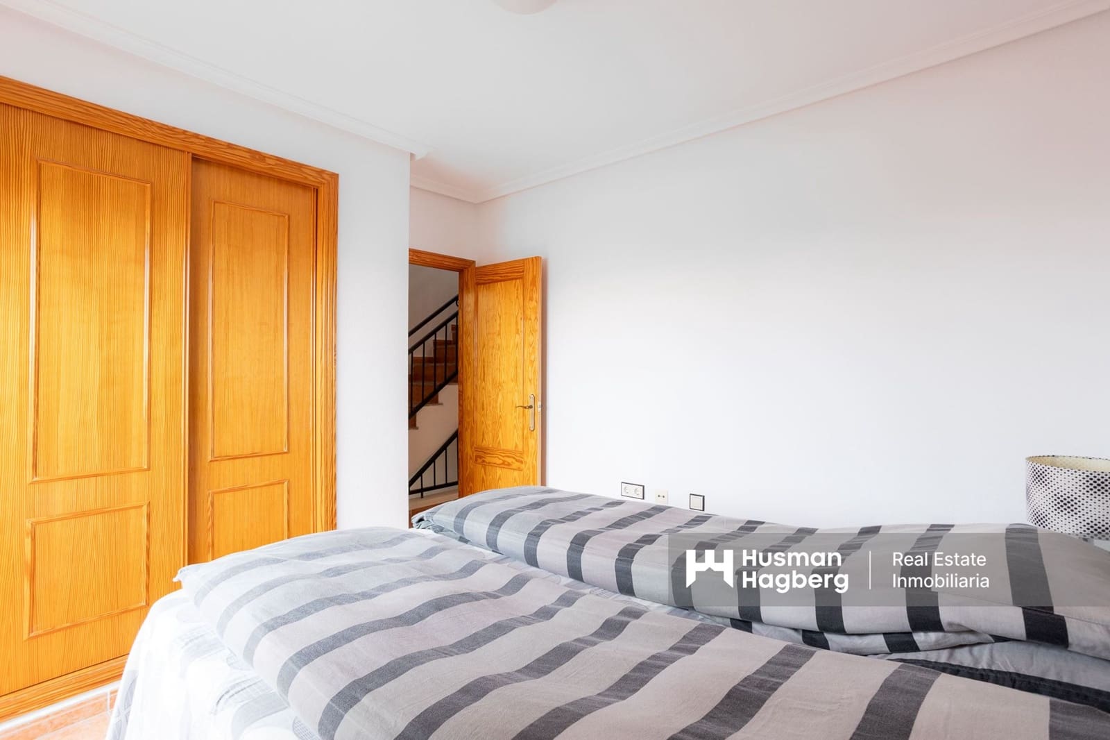 3 bedroom Townhouse for sale in Los Montesinos with pool - € 199,900 (Ref: 9626530)